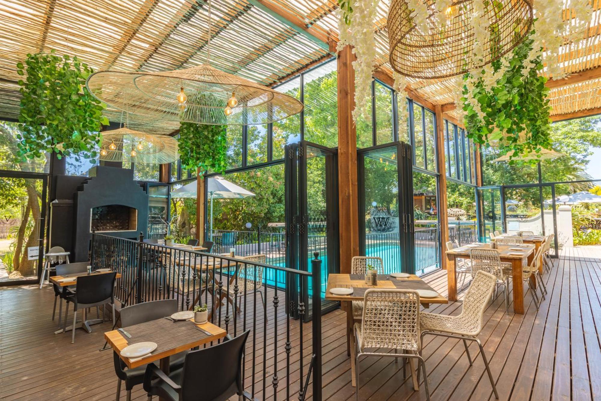 Val De Vine Hotell Stellenbosch Exteriör bild