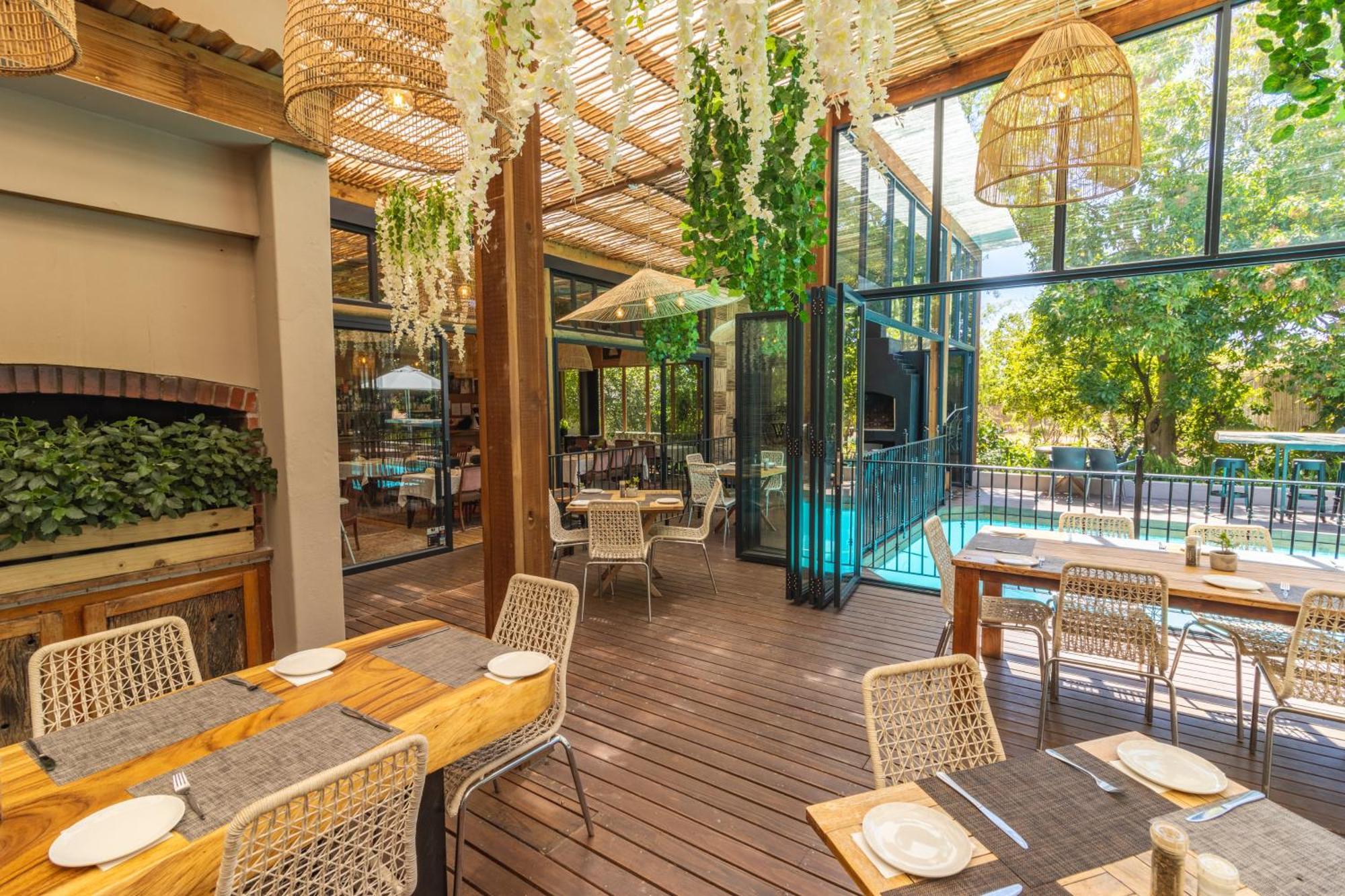 Val De Vine Hotell Stellenbosch Exteriör bild