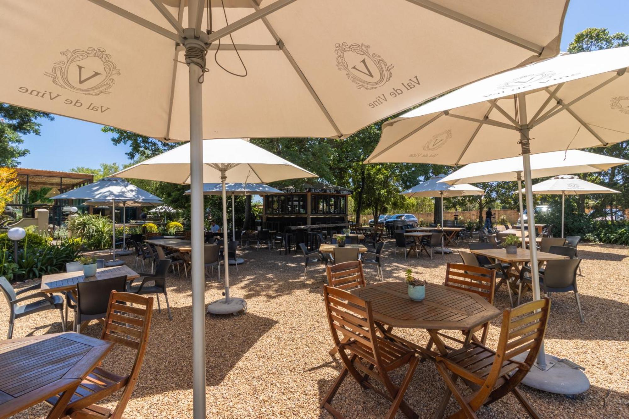 Val De Vine Hotell Stellenbosch Exteriör bild