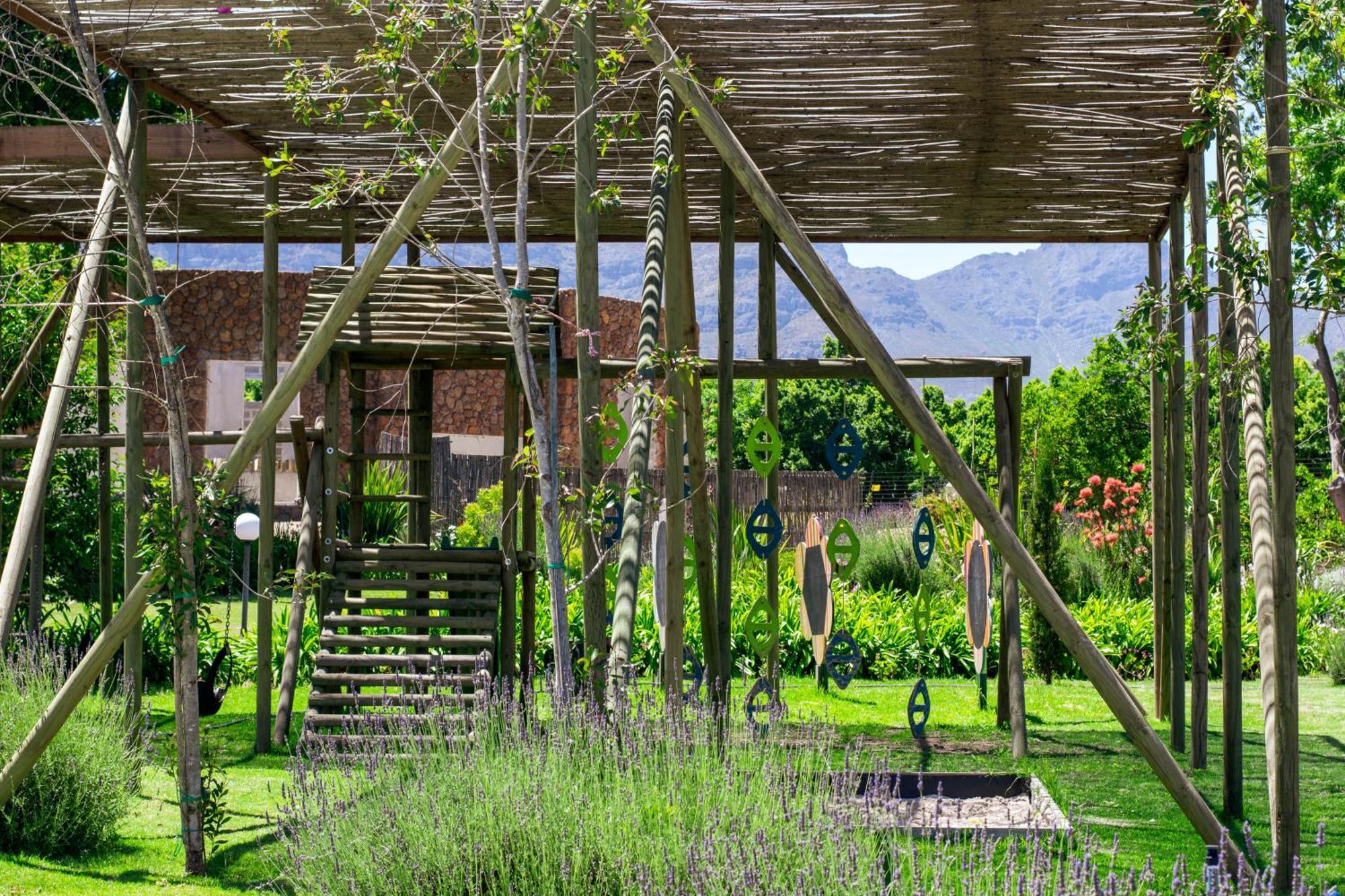 Val De Vine Hotell Stellenbosch Exteriör bild